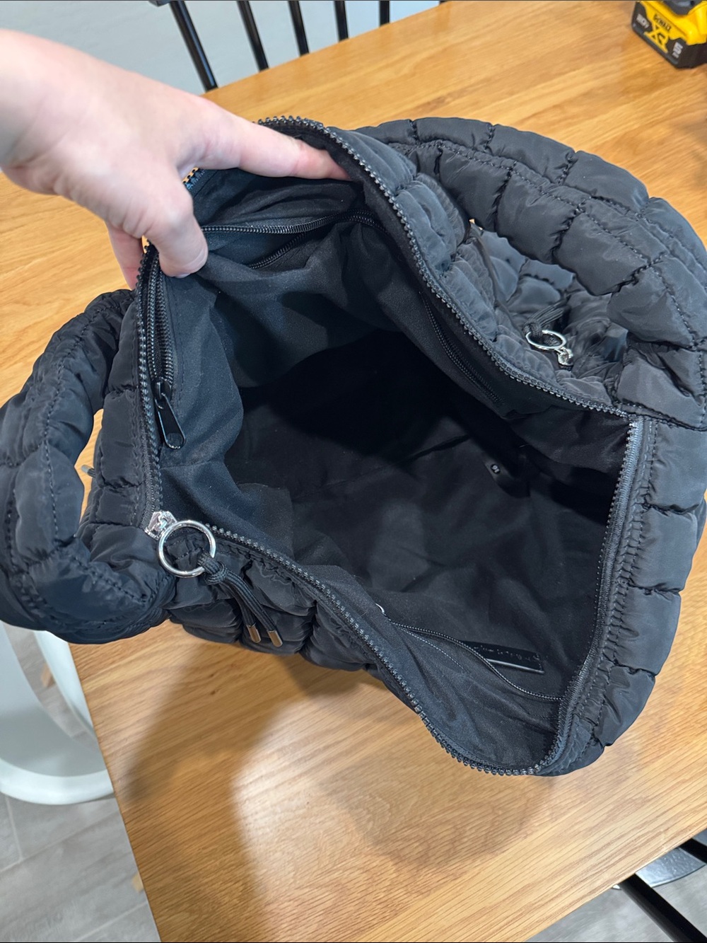 FP MOVEMENT Quilted carry all bag - Picture 4 of 4